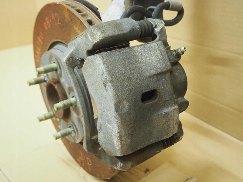 фото №4, Амортизационная стойка поворотный кулак правый перед malibu 08-12