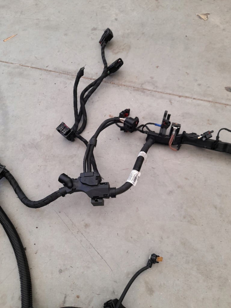 Bmw x5 g05 19- жгут двигателя 733095103aa 3.0 америка Доставка