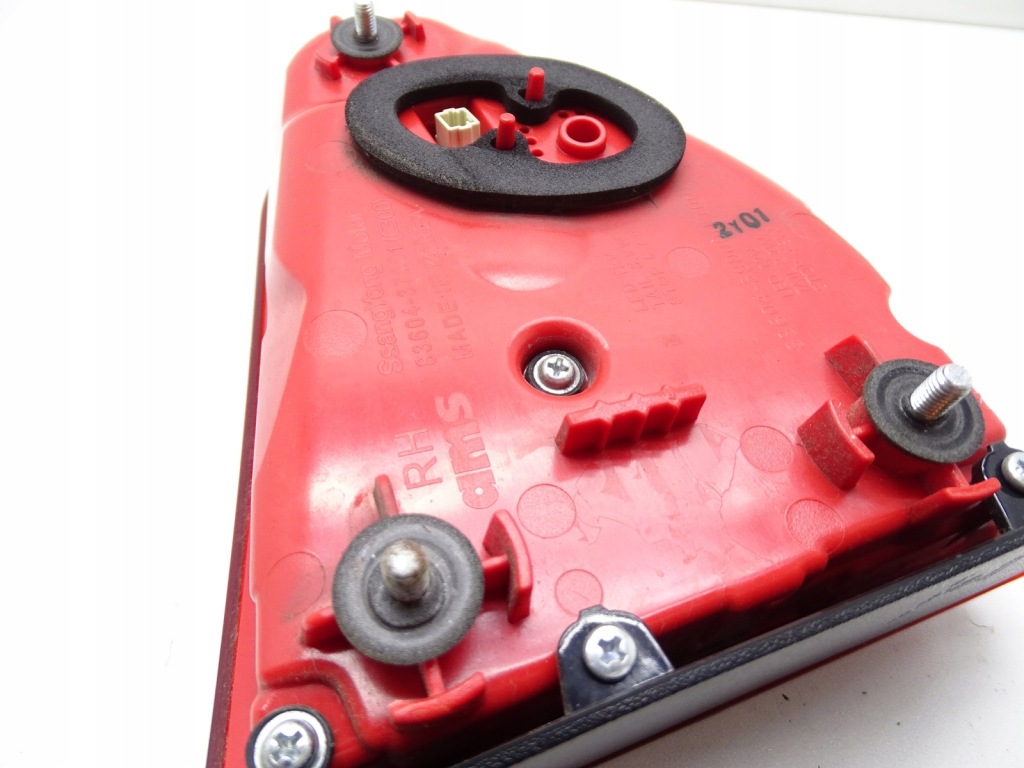 Лампа правый задний  правая задняя ssangyong korando iv 4 83604-37001 Доставка