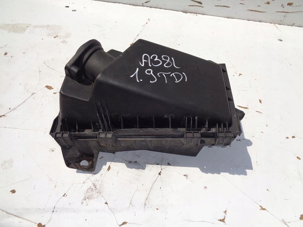 фото №1, Корпус фильтра воздуха audi a3 8l 1.9 tdi