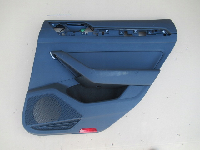 фото №1, Обшивка обивка дверь правый задняя кожа vw arteon 3g8