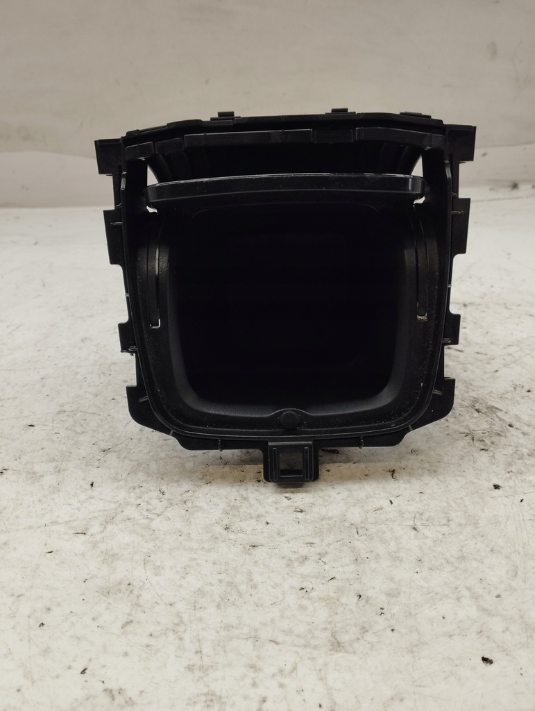 фото №1, Opel insignia b пепельница 39161314