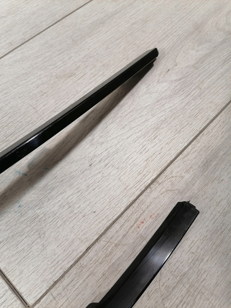 фото №7, Opel mokka b молдинг лампа правый перед 9835155180