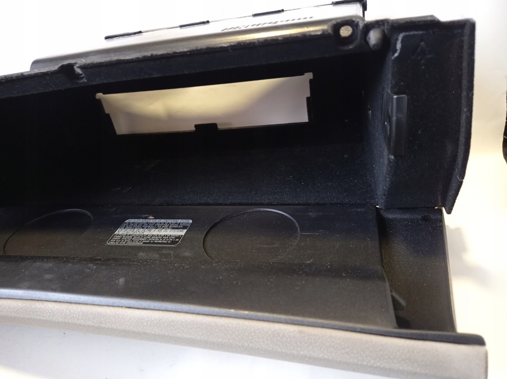 фото №11, Бардачок пасажира lexus is 250 55513-53020