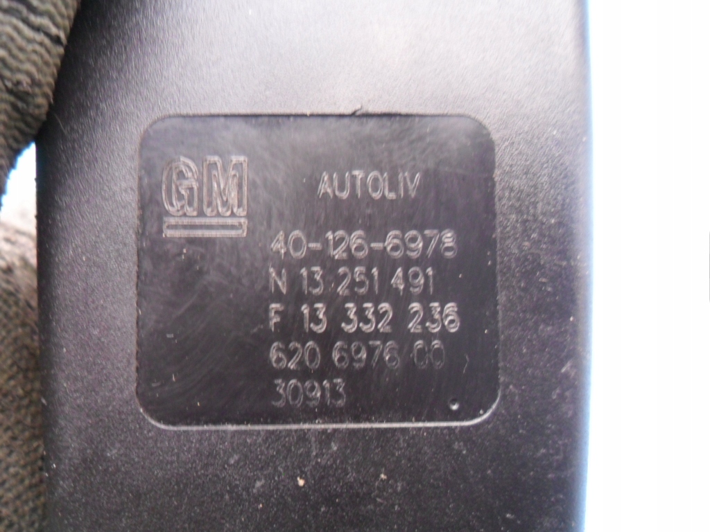 фото №7, Opel-części | zafira c клипса поперечина средняя задняя 3 ряд 13251491