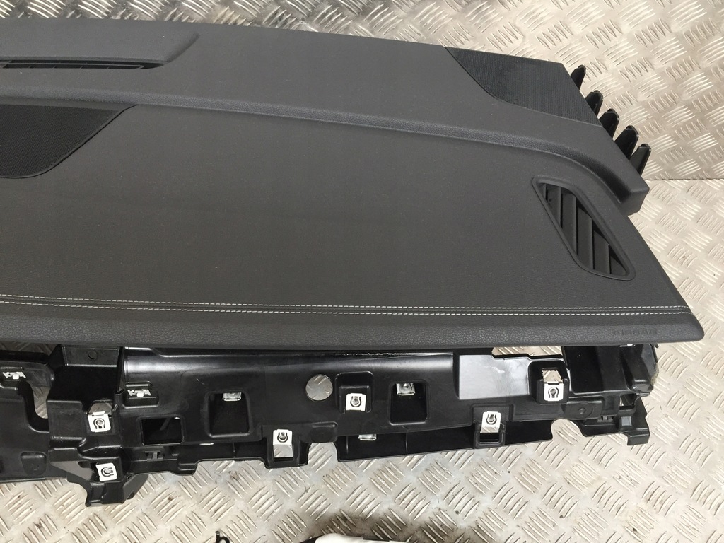 фото №11, Audi q7 4m lift консоль приборная панель приборная панель подушка безопасности ремни кожа orginal