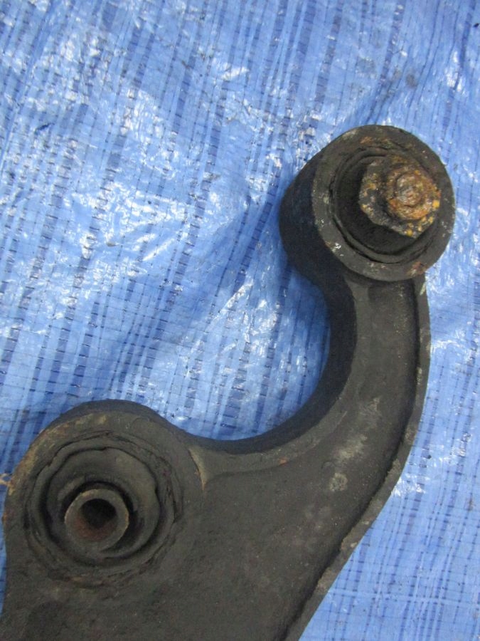 фото №6, Suzuki jimny 2003 рычаг задняя