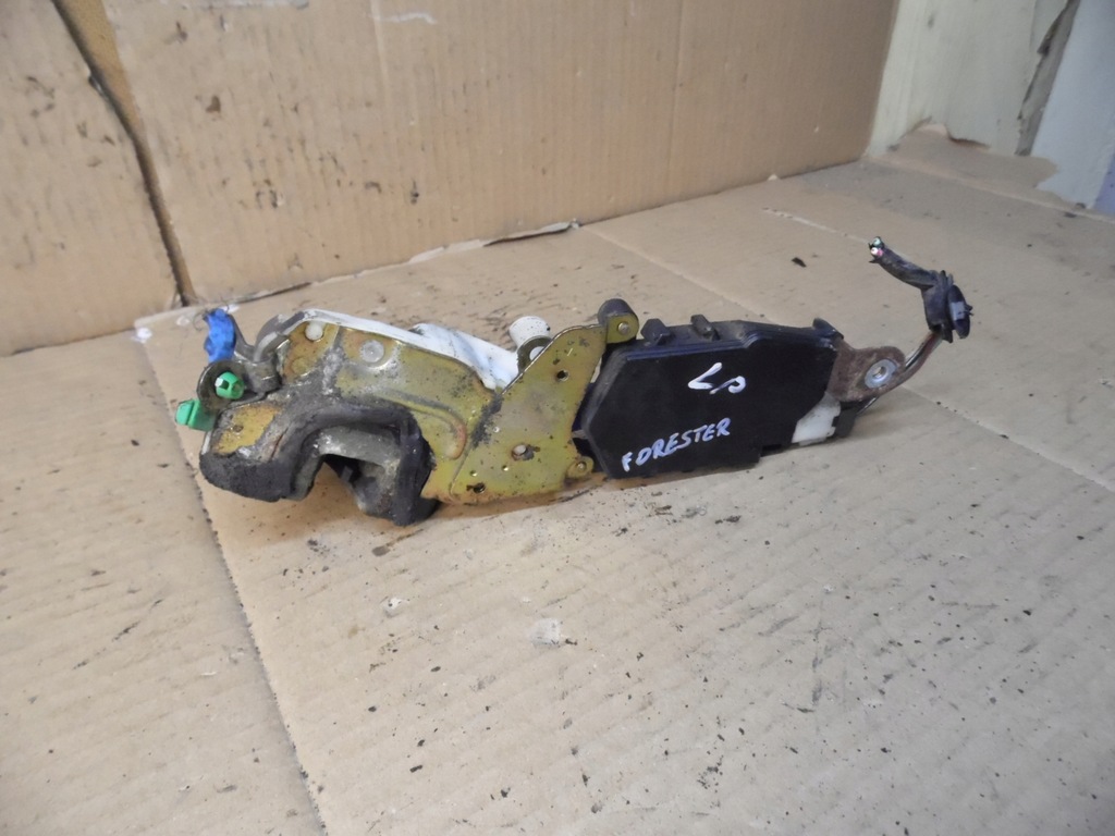 фото №1, Subaru forester 1 замок дверь левый перед
