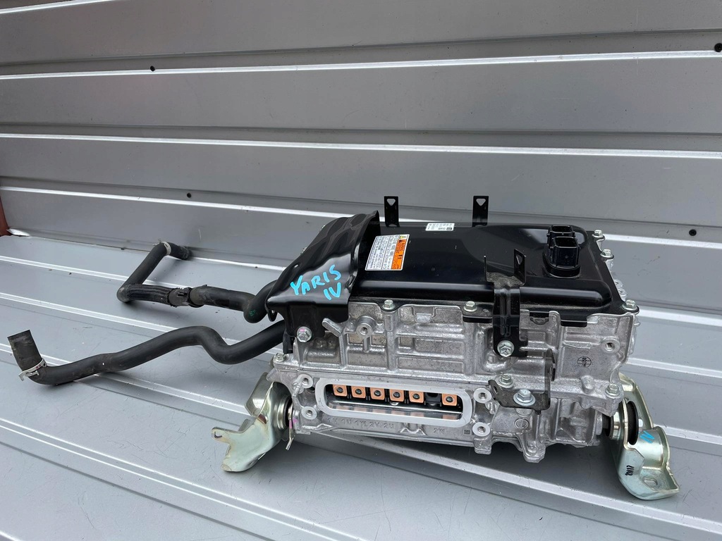 фото №1, Toyota yaris iv инвертор инвертор 1.5 гибрид