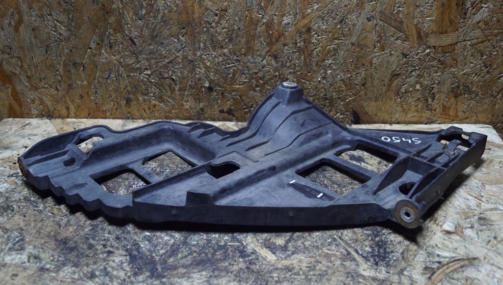 фото №5, Направляющая лампы левый vw golf vi 5k0807227a