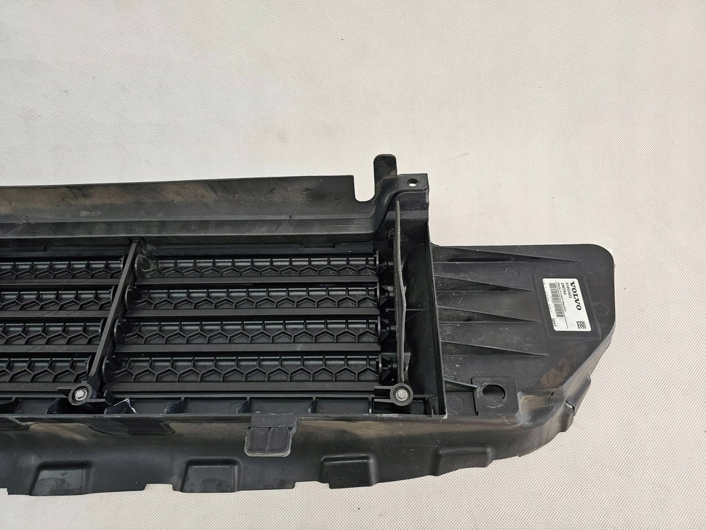 фото №10, Volvo xc40 ii 2017+ жалюзи воздуховод воздуха нижняя 31455422