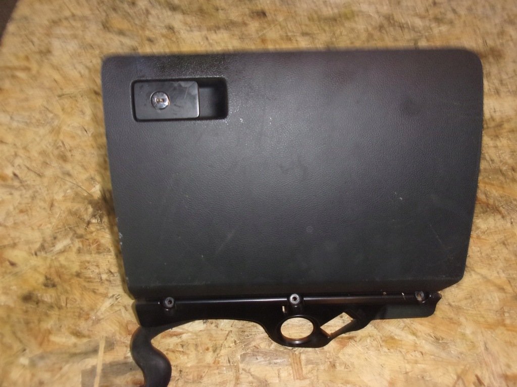 фото №1, Vw passat b6 бардачок пасажира europa