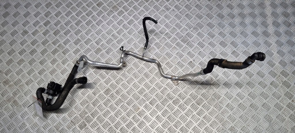 фото №1, Mercedes w247 h247 патрубок шланг труба помпа води a2475066100 a2118350028