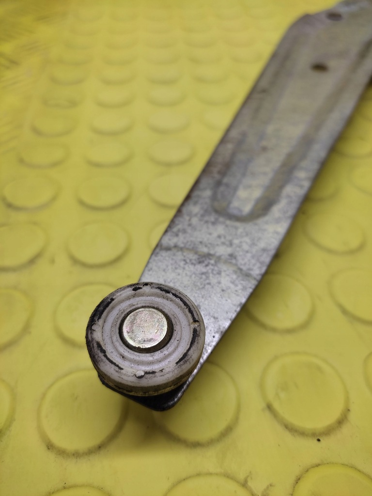 фото №6, Hyundai galloper подъемник стекло правый задняя