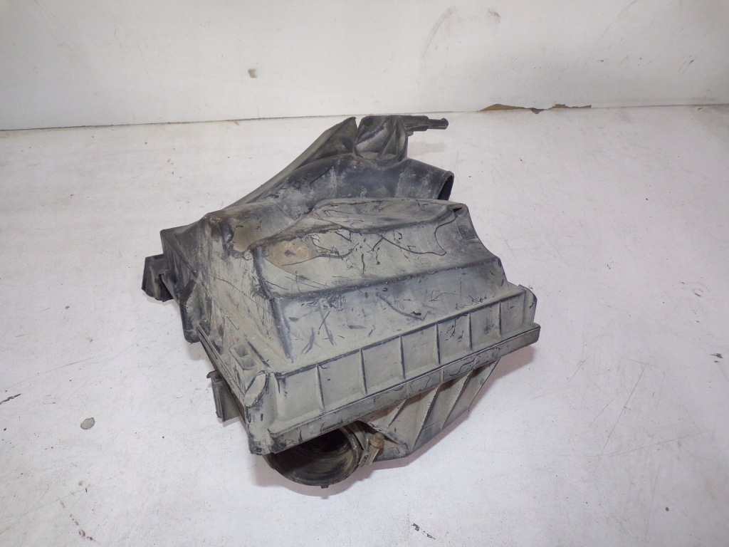 фото №3, Корпус фильтра воздуха corsa c