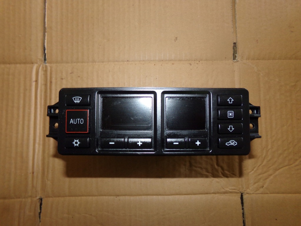 фото №1, Панель обдув керування 8l0820043m audi a3 8l