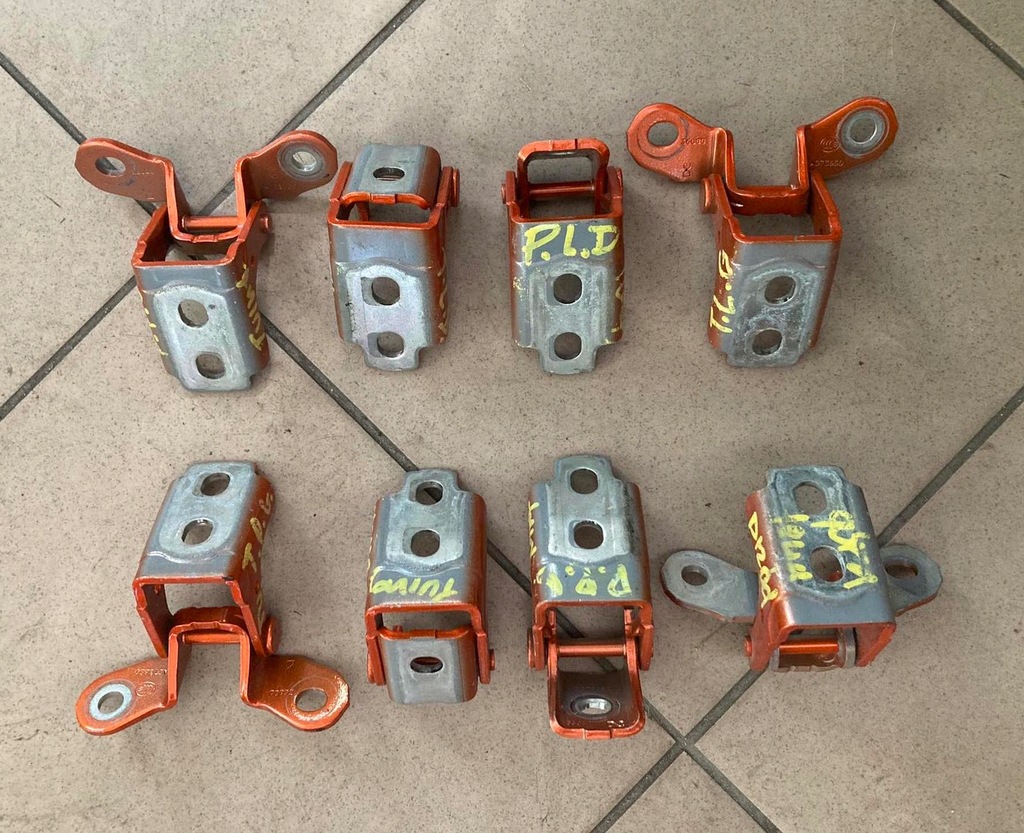 фото №1, Петля петли дверь левый правый перед задняя renault twingo iii