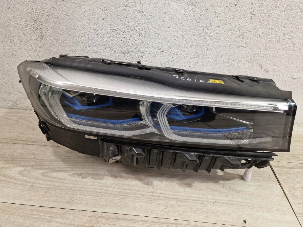 фото №1, Bmw 7 g11 g12 lci лампа перед права laser