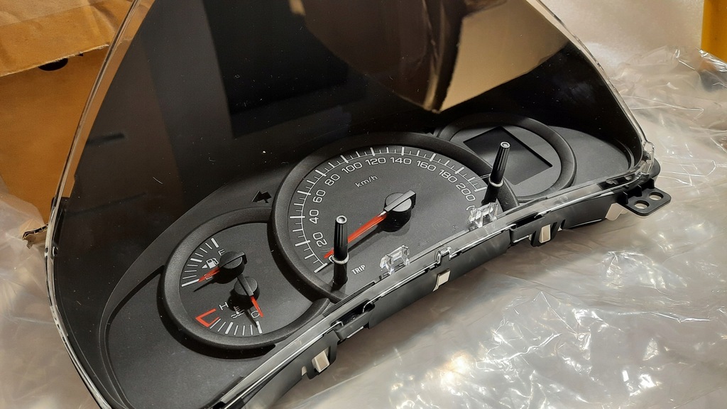 фото №1, Лічильник прилади suzuki swift v mk7 lift 34110-78p02