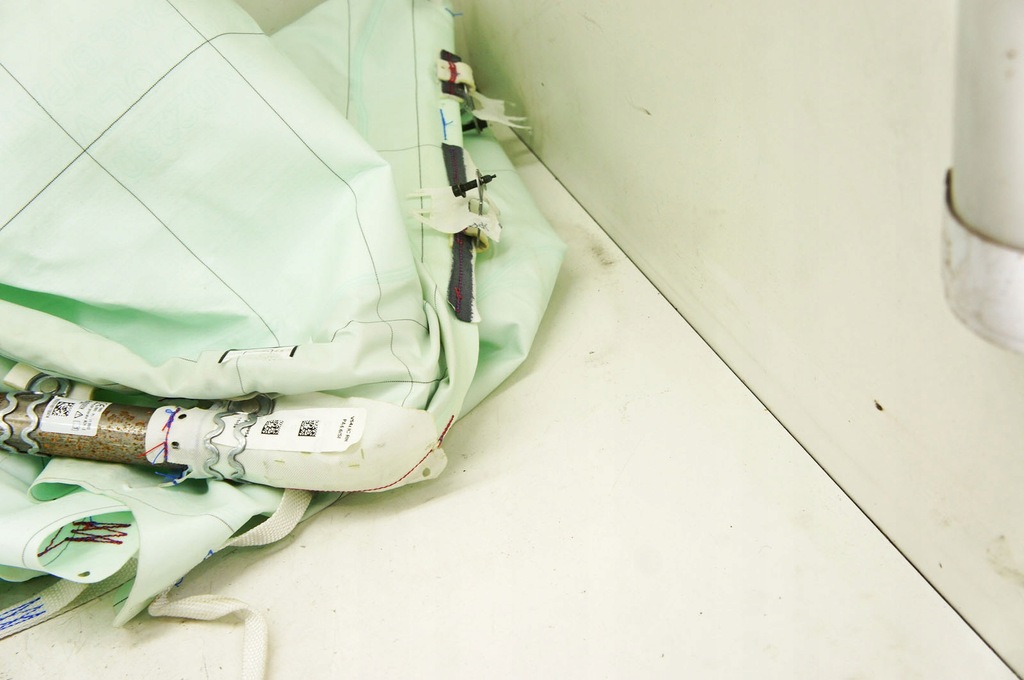 фото №6, Ql175 volvo v90 16- ^ подушка безопасности шторка безопасности правая kombi