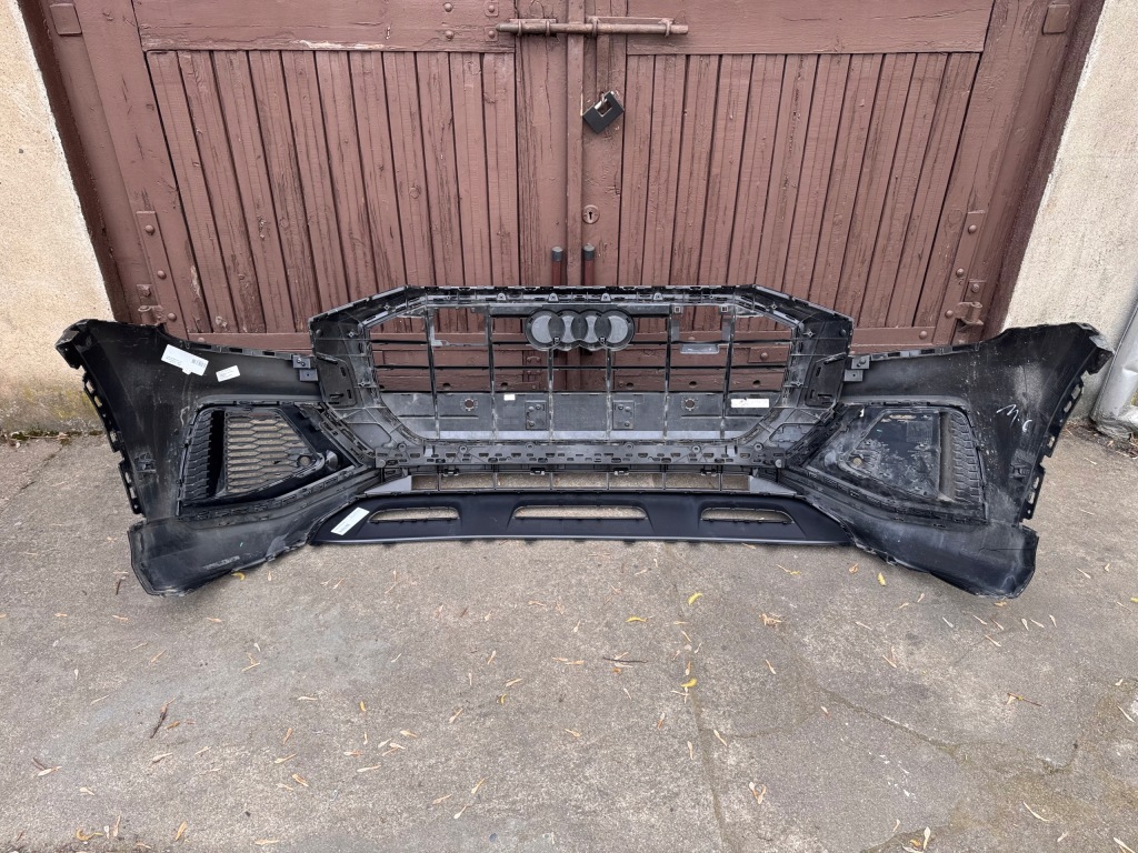 Audi q8 4m8 18r- s-line бампер передний перед 4m8807437 d/e Киев