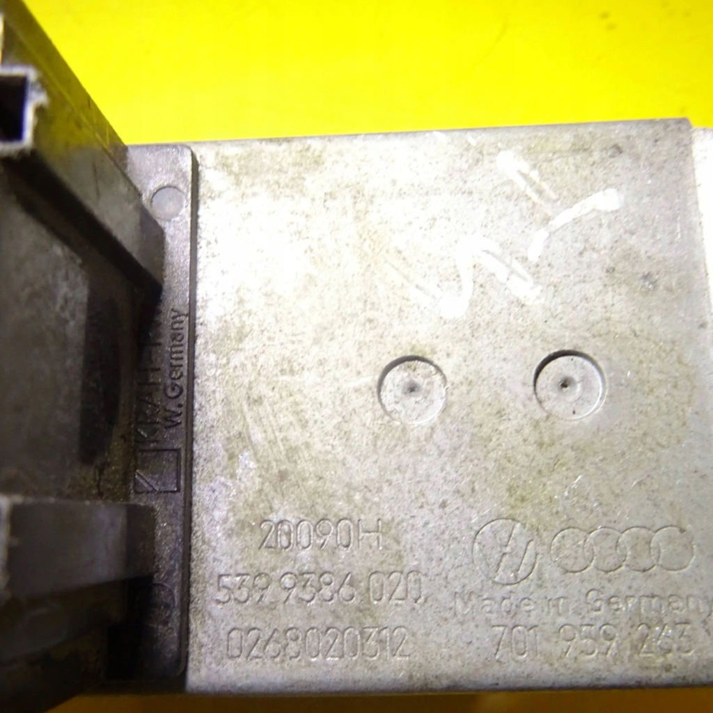 фото №3, Резистор резистор вентилятор обдув vw transporter t4 701959263 nr208