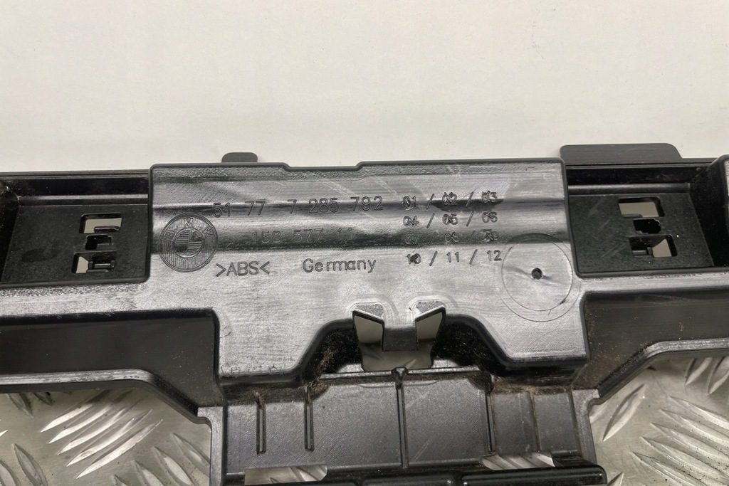 фото №9, Задние правое кронштейн порог bmw 4 coupe f32, f82 7285792 2.0l дизель