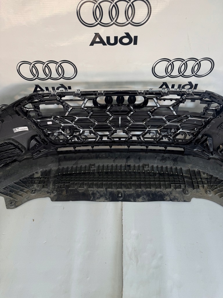 фото №10, Audi a6 c8 4k 17-23 бампер передний 6x pdc омыватель решётка радиатора lift оригинальный номер audi