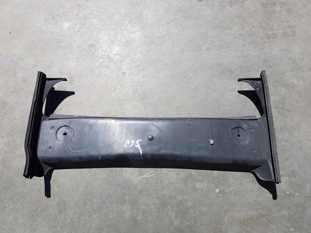 фото №1, Воздуховод воздуха защита 8662955 volvo s60 2003 volvo