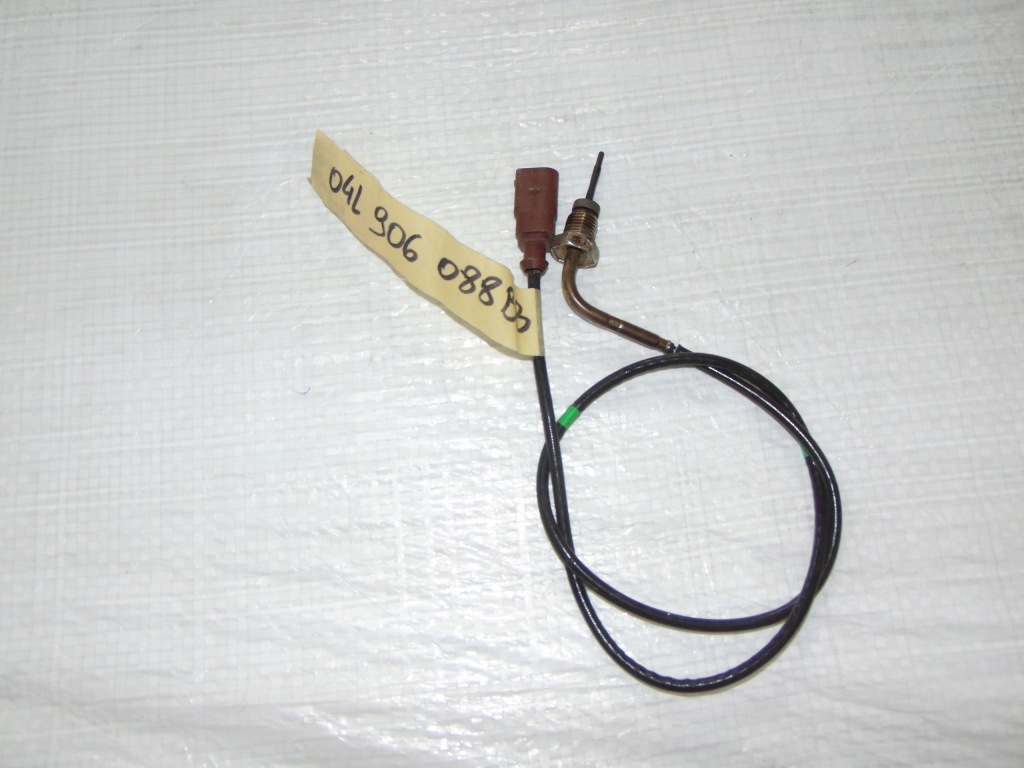 фото №1, Passat b8 датчик температуры выхлопных газов 04l906088bb