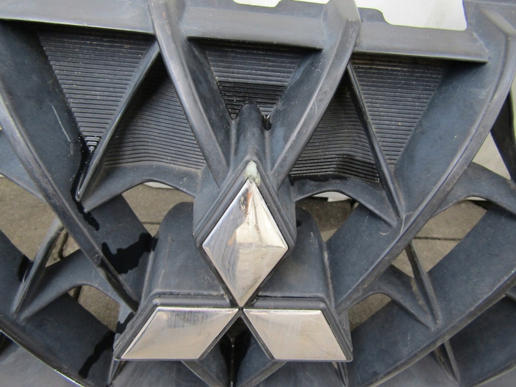 фото №14, Решётка радиатора решётка радиатора бампер перед mitsubishi pajero sport 98-2002