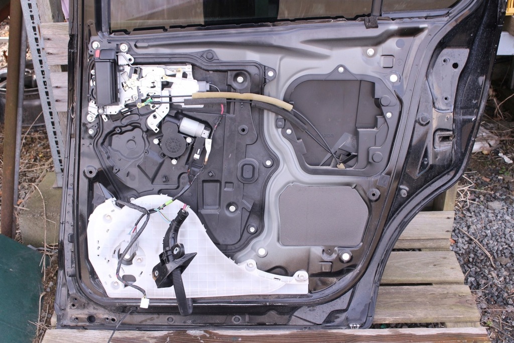 фото №9, Двері правий задня повний mazda 5 cr