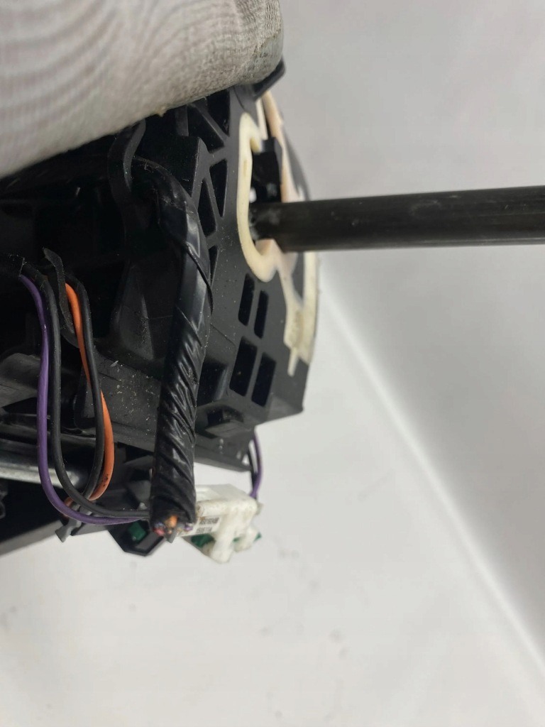 Jeep cherokee кулиса переключения передач gear shifter p1ut701a9ag 2015 Киев