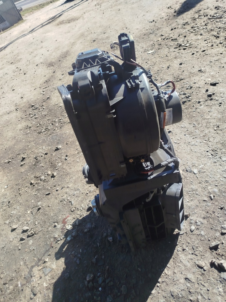 фото №9, Обігрівач корпус повітродувка skoda fabia ii 6q1820308t