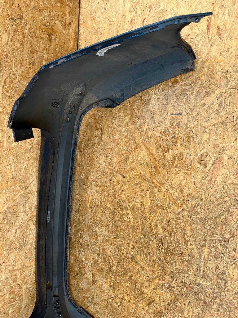 Skoda оригінальний номер 5e7807421 бампер Ціна