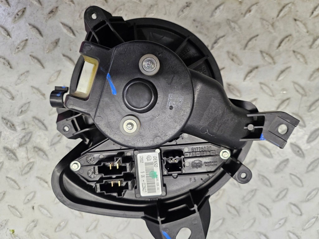 фото №1, Повітродувка резистор вентилятор a43002500 opel adam s 1.4 turbo 150km