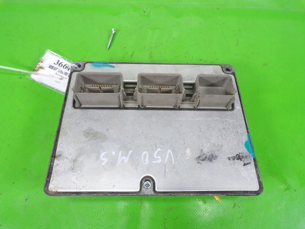 Volvo v50 1.8 16v 125km бортовой компьютер блок управления двигателя 30743371 Недорого