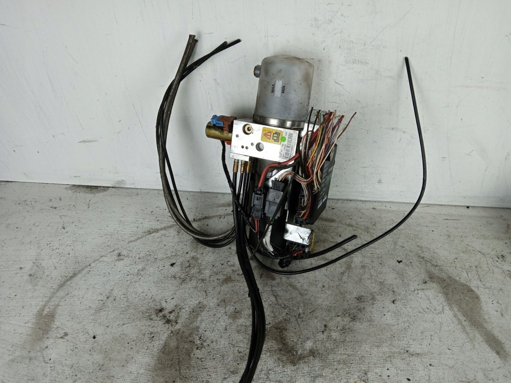 фото №1, Renault megane ii насос крыша e84871789