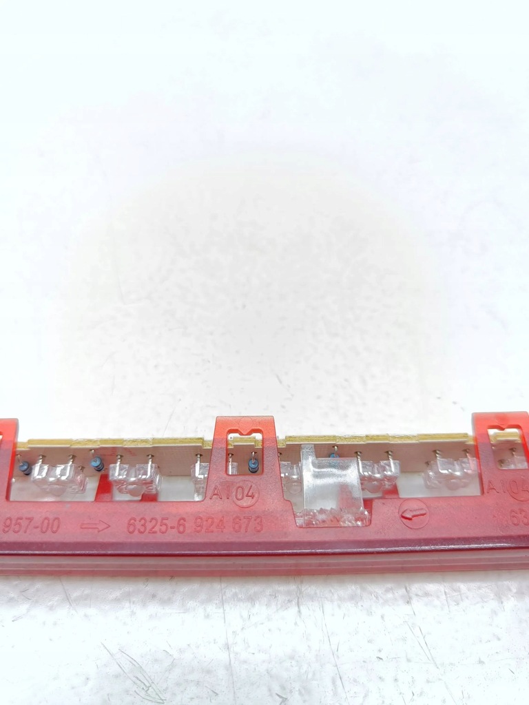 фото №8, Bmw 1 e81 e87 2009 третий свет стоп