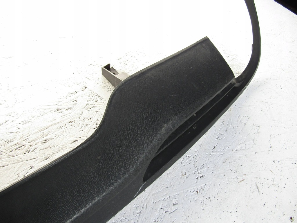 фото №8, Mercedes b w246 накладка спойлер бампера задня