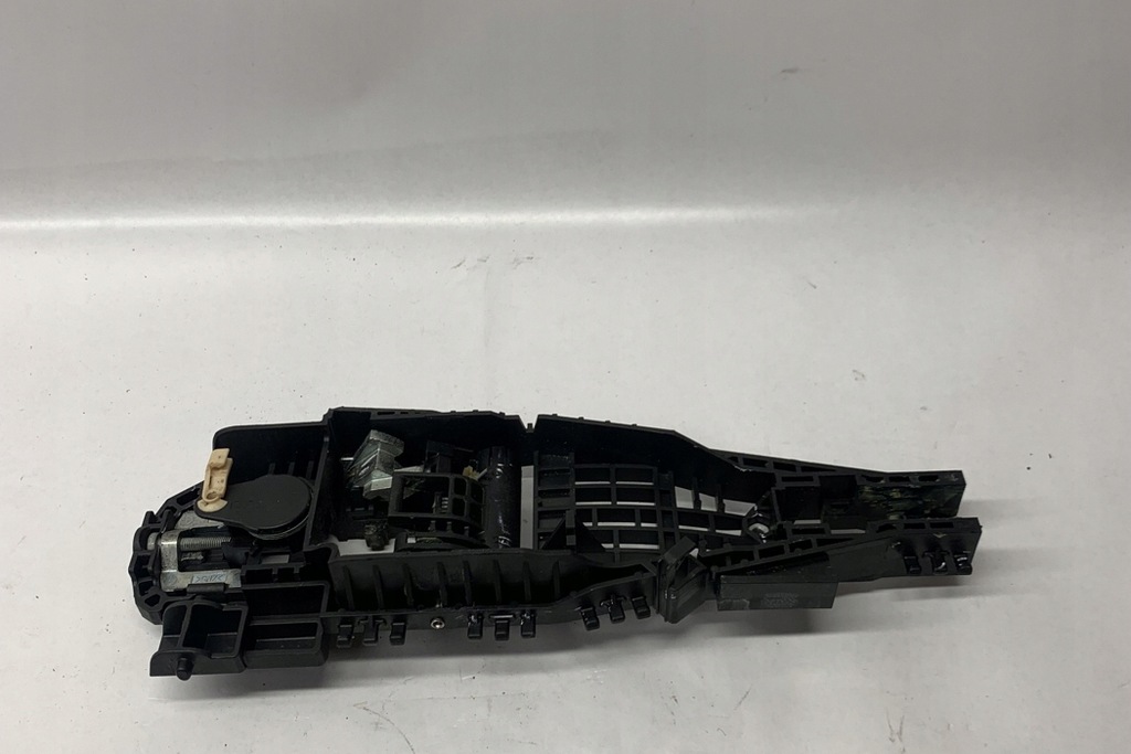 фото №8, Рамка ручка передних левых дверь jeep cherokee kl 68084837 2.4l