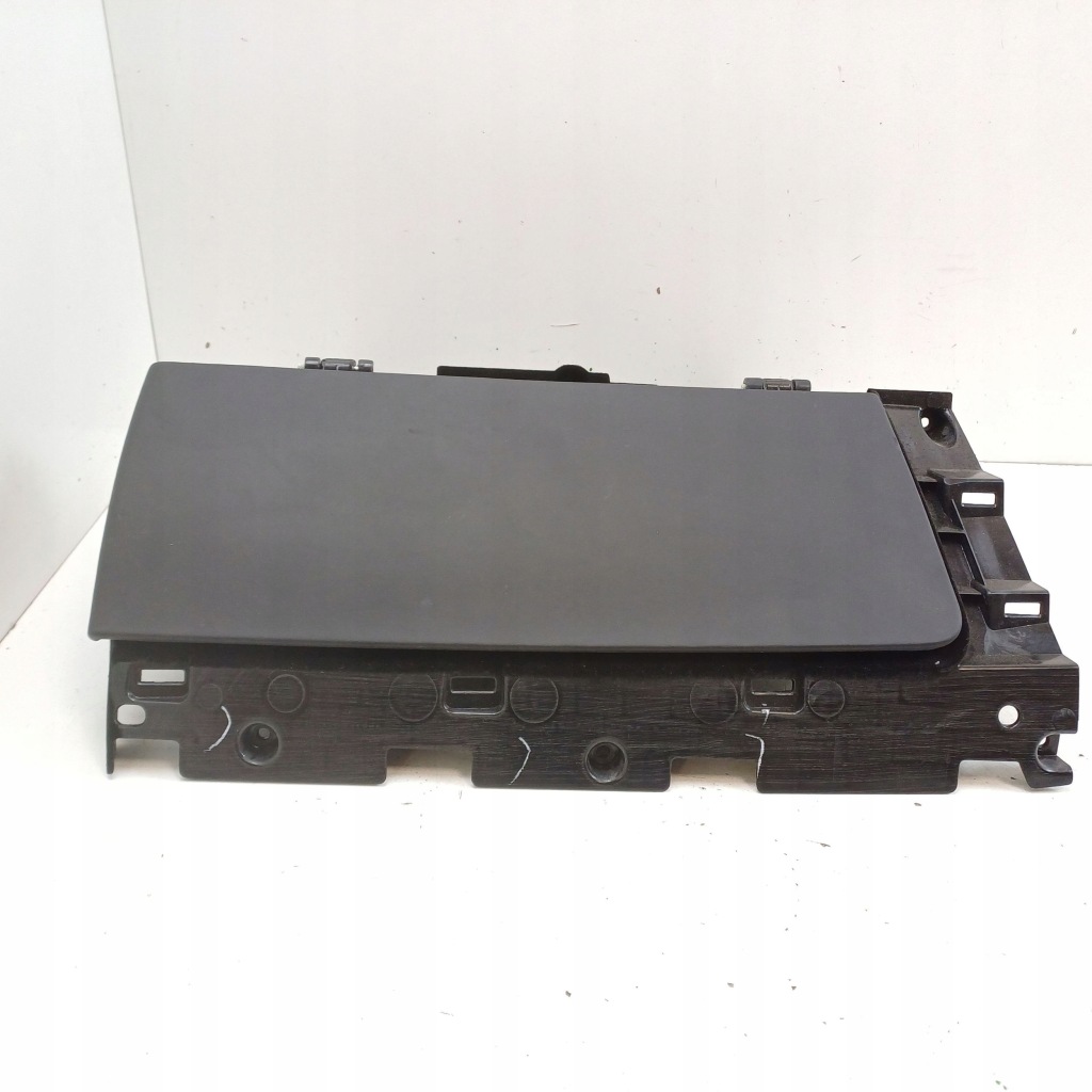 Купити Tesla model s 2014 бардачок панелі приладової панелі