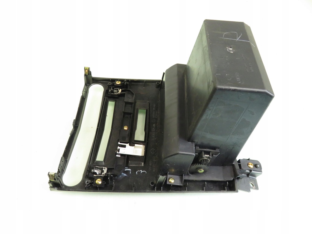 фото №5, Консоль средняя nissan maxima vi 682607y100