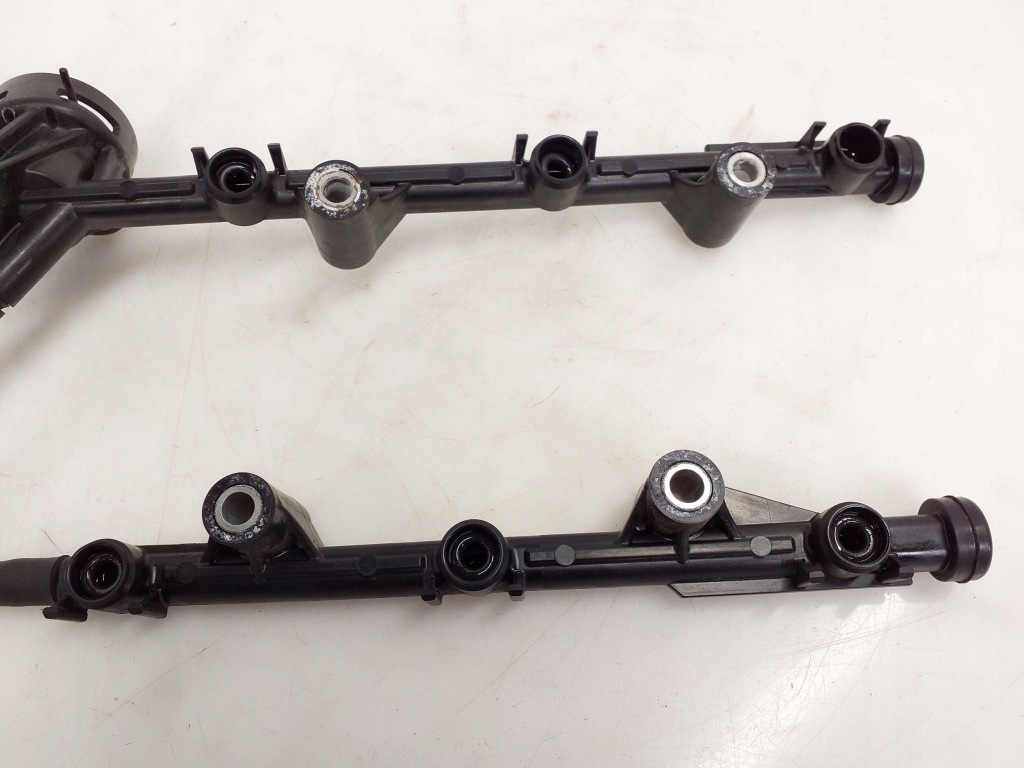 Шланг топливный lexus rx 3 Оригинал