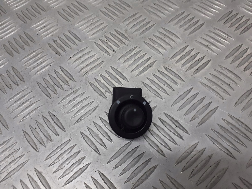 фото №1, Панель регулировки зеркал renault megane ii