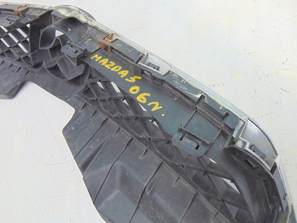 Mazda 5 v 2.0 d 06r решётка радиатора решётка  радиатора Недорого