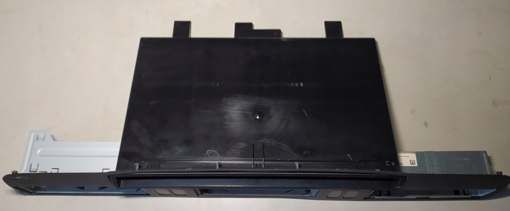 фото №2, Scania r рамка панель приборная панель полка консоли 1483952