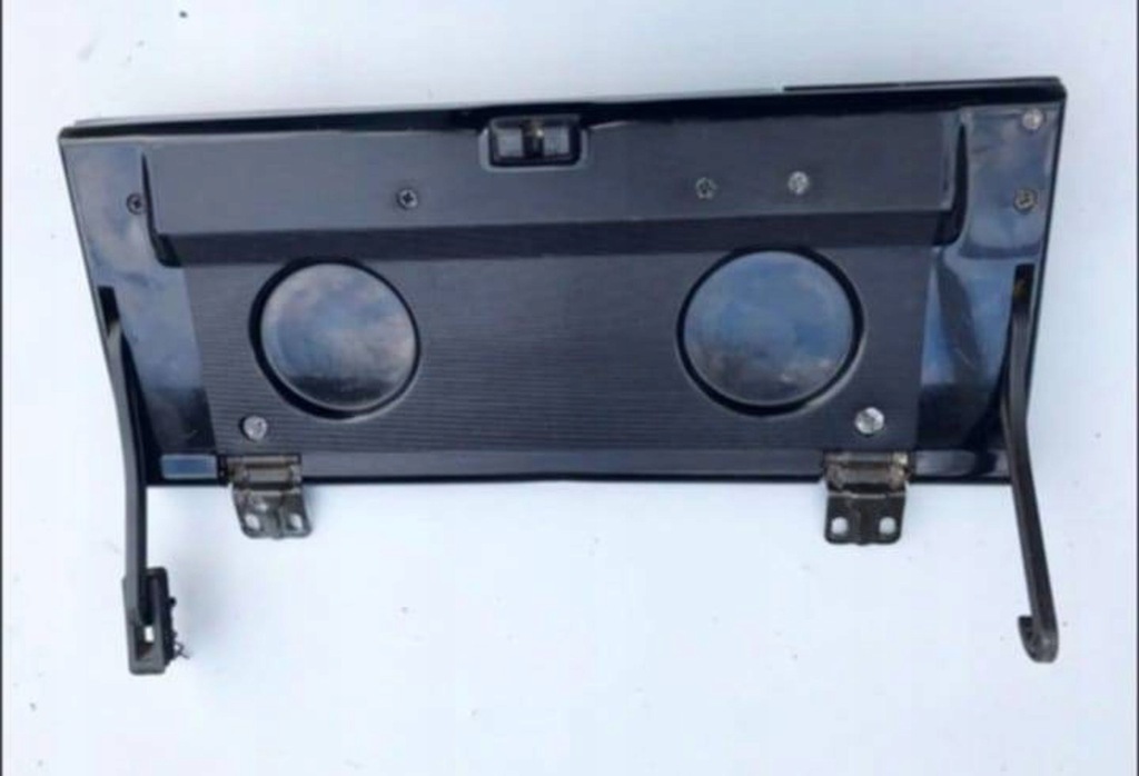 фото №7, Mercedes-benz e w124 1990 кришка кришка бардачка