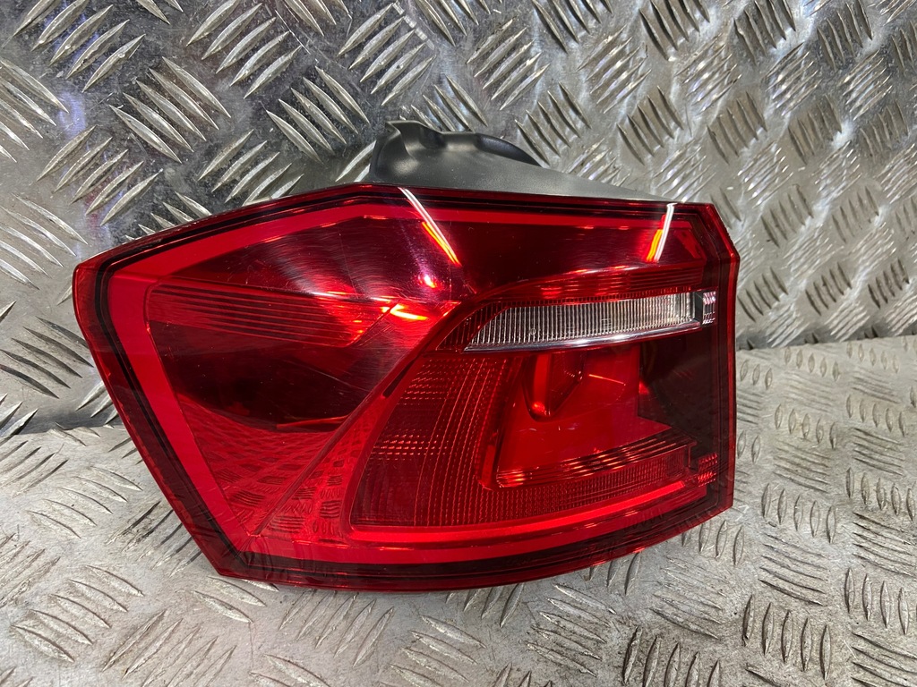 фото №1, Левая лампа задняя volkswagen golf vii 7 sportsvan