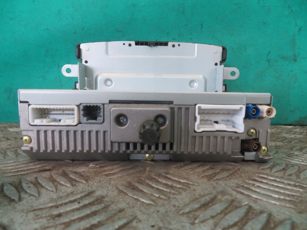 фото №4, Радио дисплей навигация trafic iii 15r